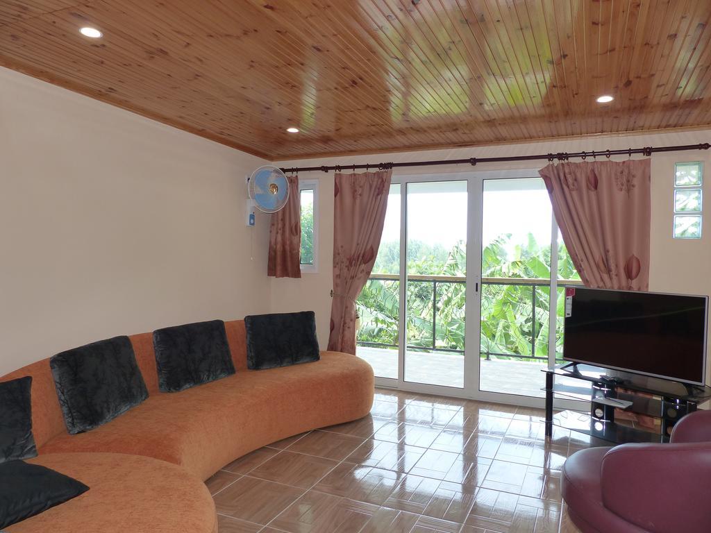 Hibiscus House Seychelles Self Catering Lägenhet Victoria Exteriör bild