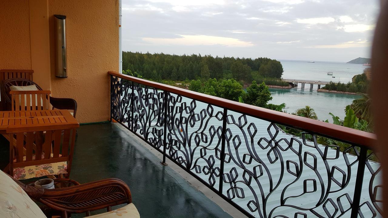 Hibiscus House Seychelles Self Catering Lägenhet Victoria Exteriör bild