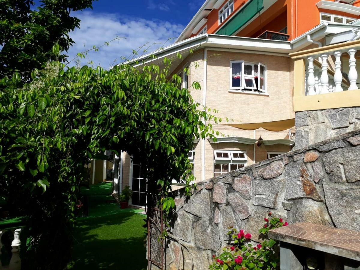 Hibiscus House Seychelles Self Catering Lägenhet Victoria Exteriör bild
