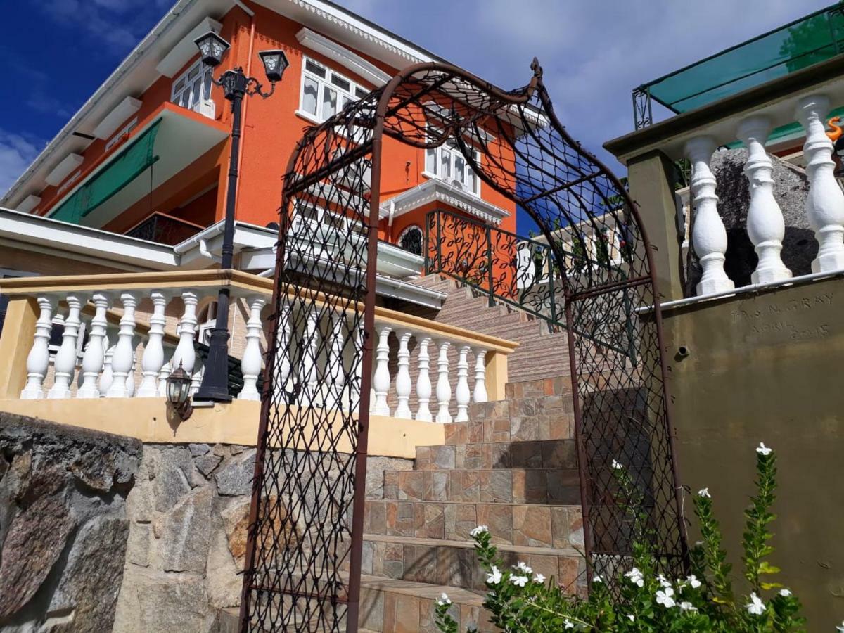 Hibiscus House Seychelles Self Catering Lägenhet Victoria Exteriör bild